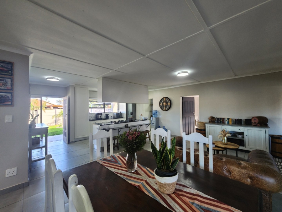 4 Bedroom Property for Sale in Blanco Western Cape
